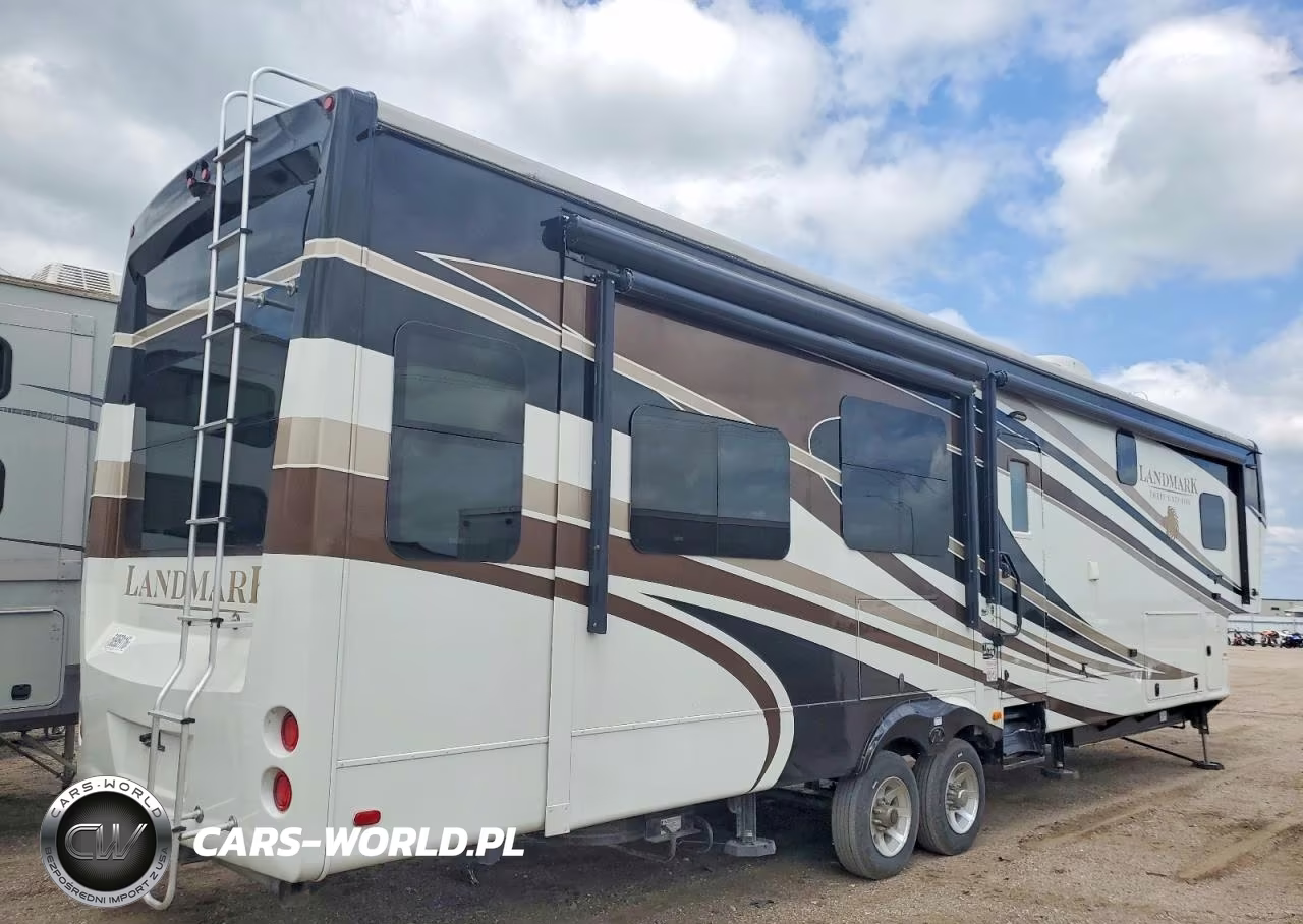 2014 Heartland Landmark Camper VIN:5SFBG4227FE295682 - 4