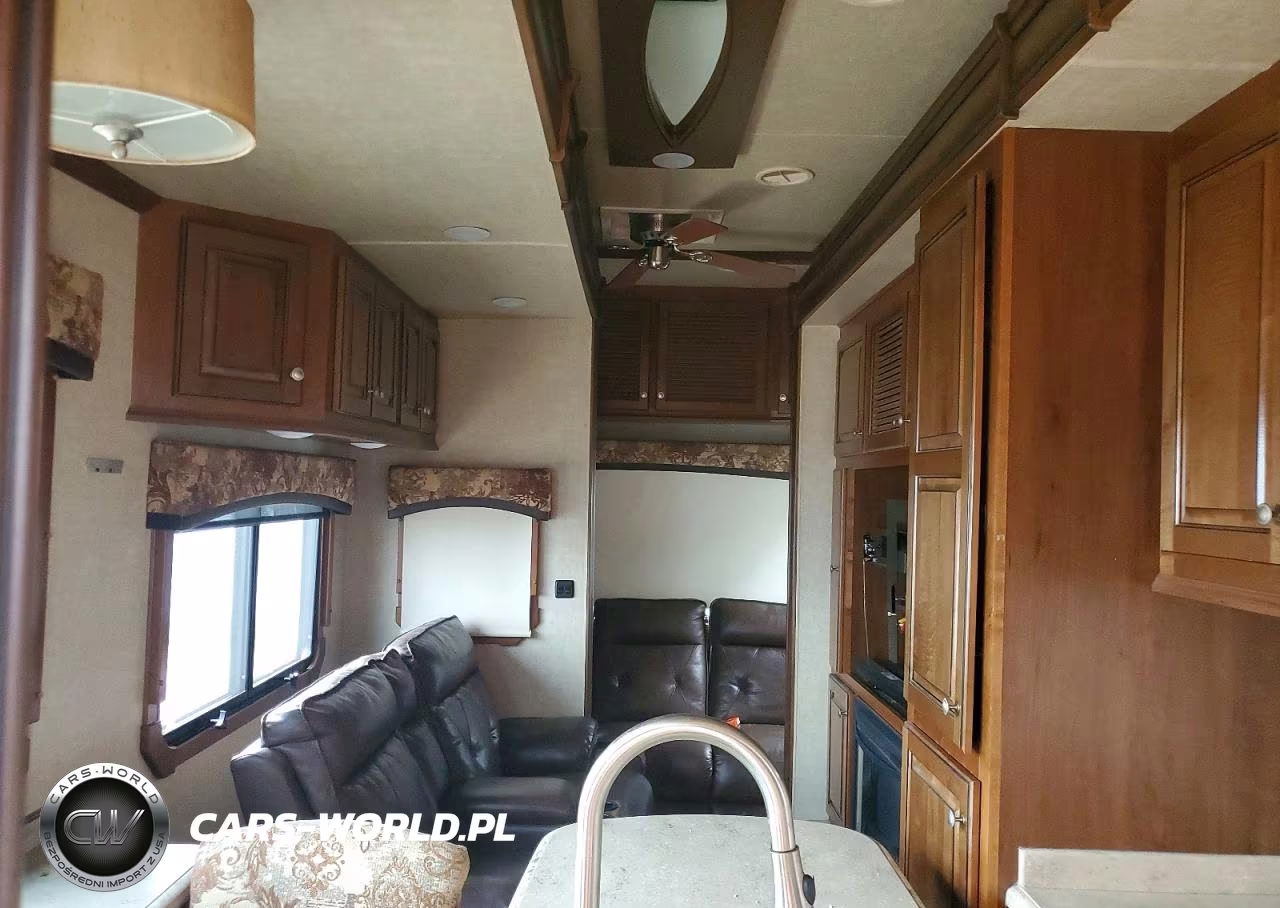 2014 Heartland Landmark Camper VIN:5SFBG4227FE295682 - 6