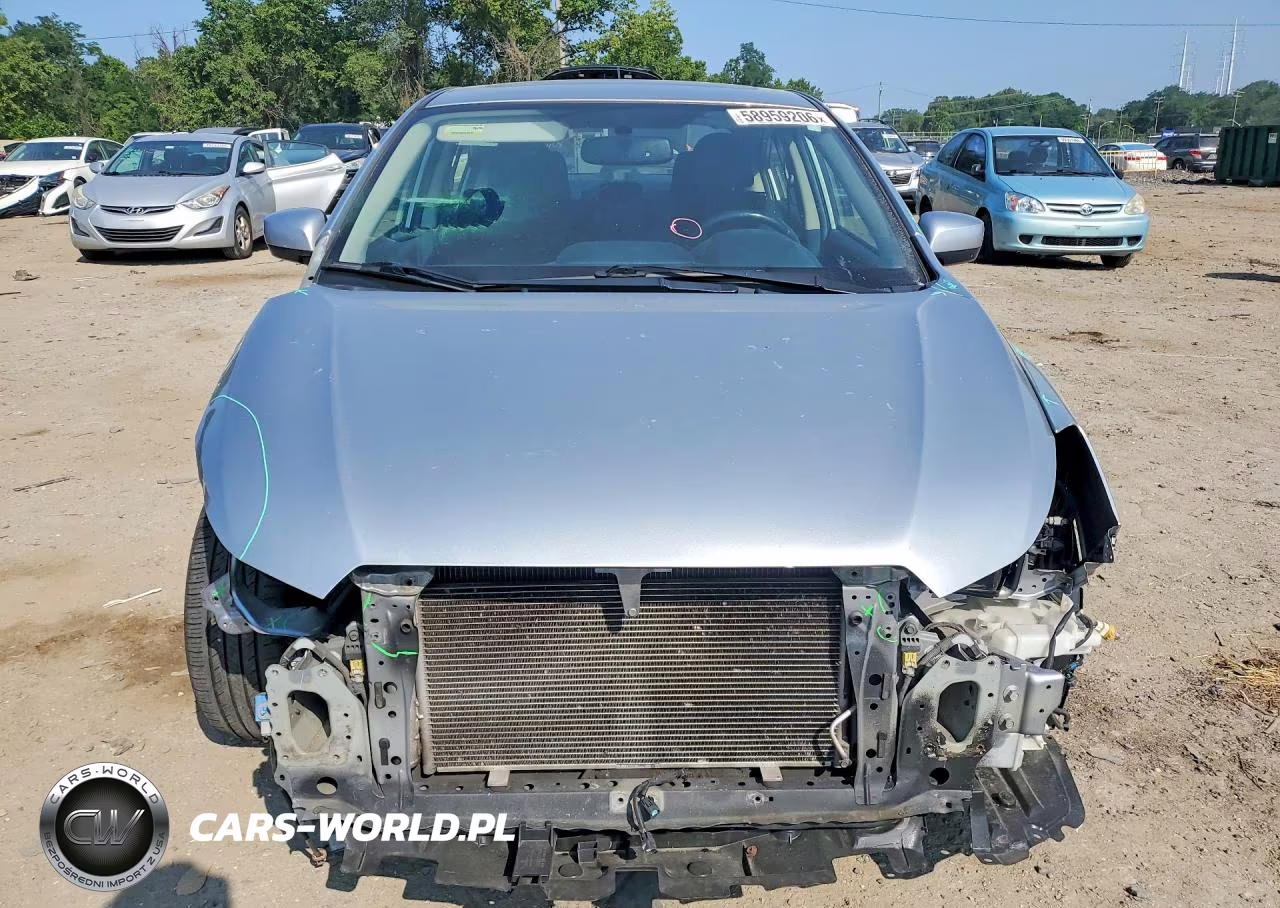 2016 Subaru Impreza Premium Plus VIN:JF1GJAF66GH009686 - 5