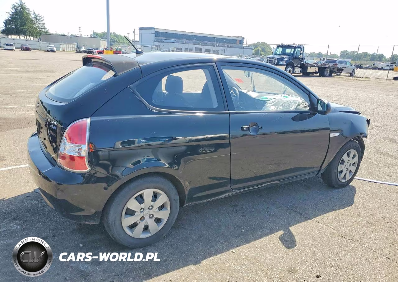 2010 Hyundai Accent Blue VIN:KMHCM3ACXAU164888 - 3