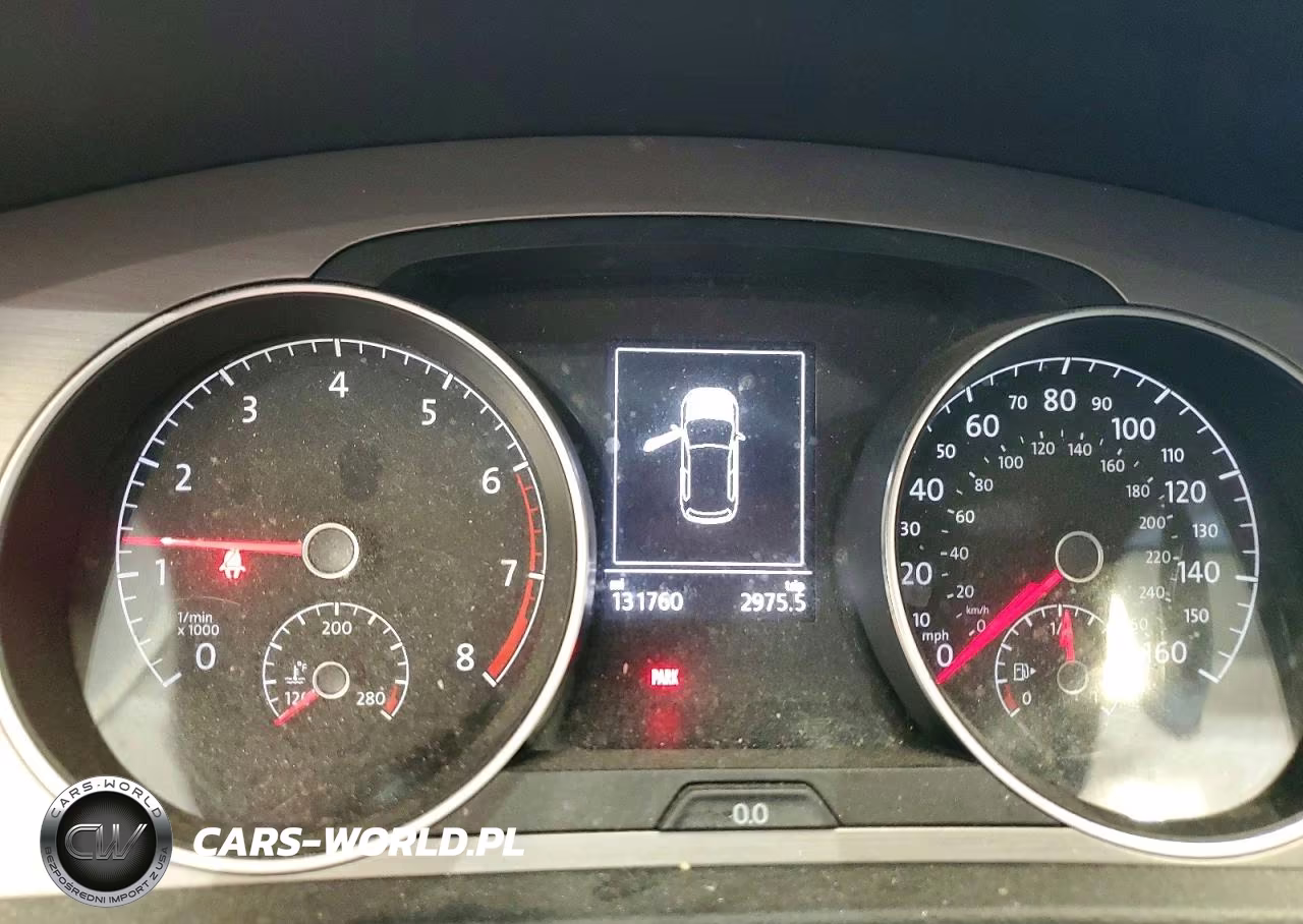 2015 Volkswagen Golf VIN:3VW817AU1FM025714 - 9