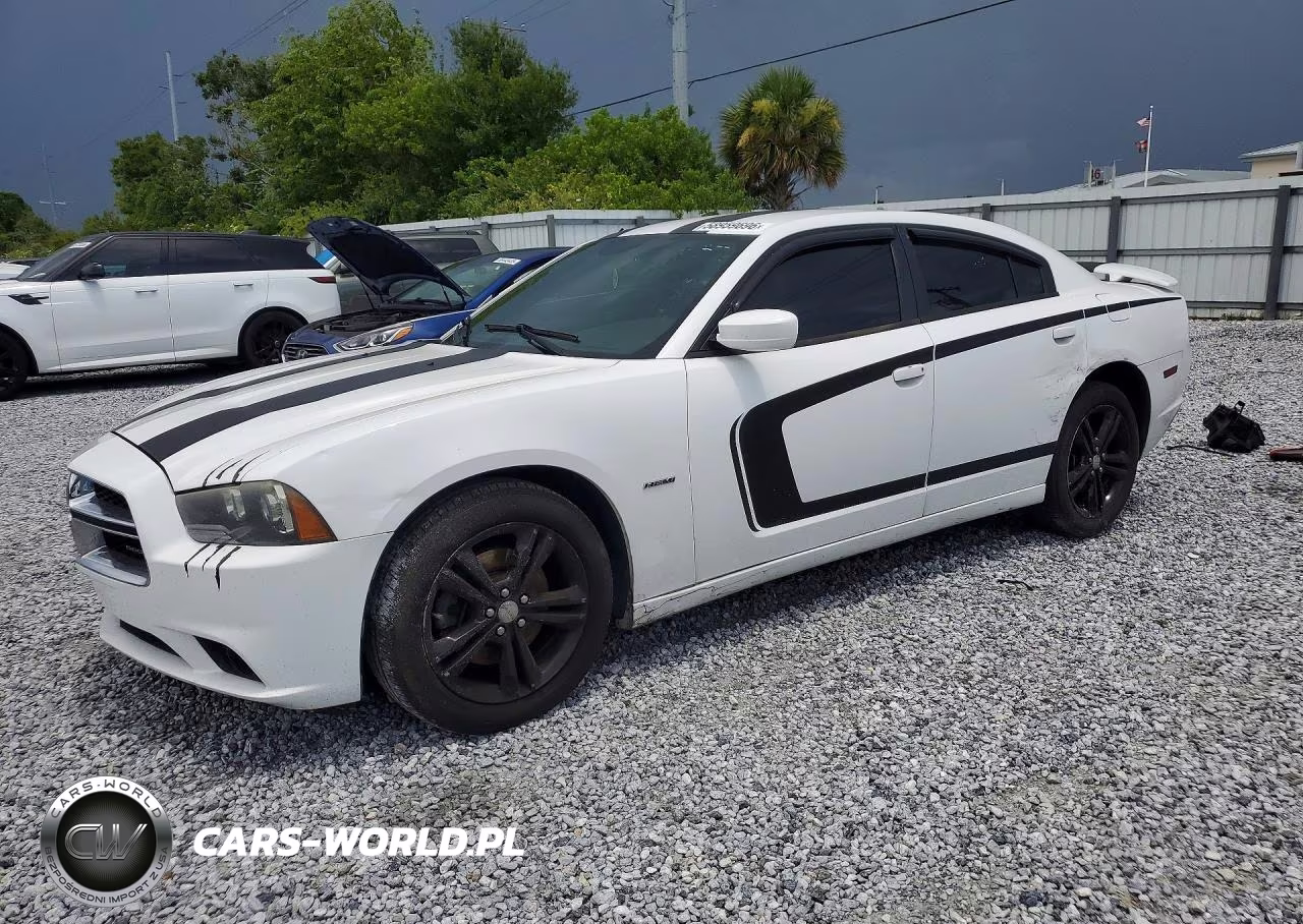 2014 Dodge Charger R-T – zdjęcie 1 z 12