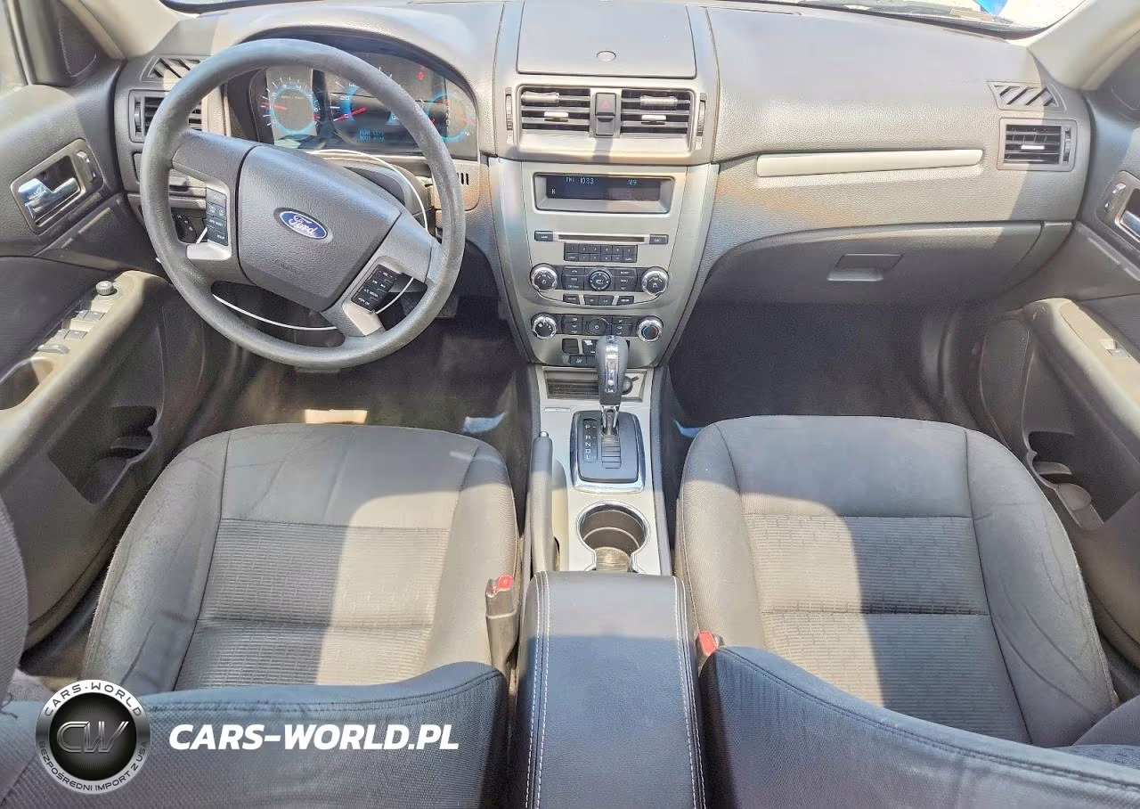 2012 Ford Fusion Se VIN:3FAHP0HA8CR259728 - 8