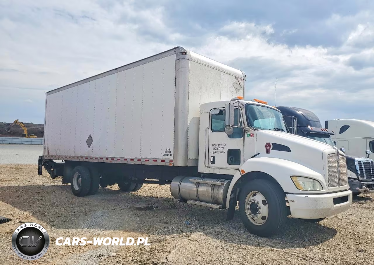 2019 Kenworth T370 Box Truck