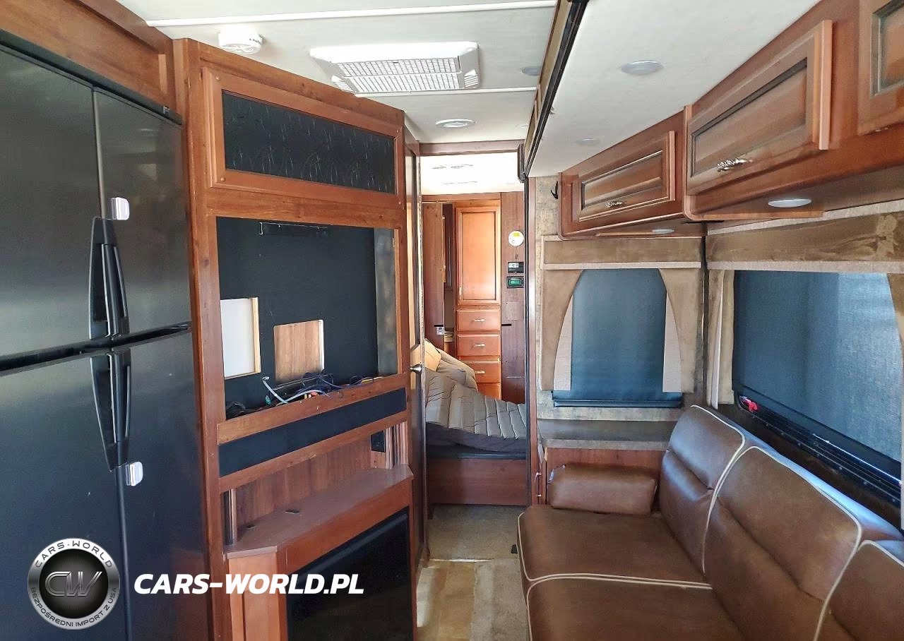 2013 Fleetwood Bounder Rv VIN:1F66F5DY0D0A13474 - 6