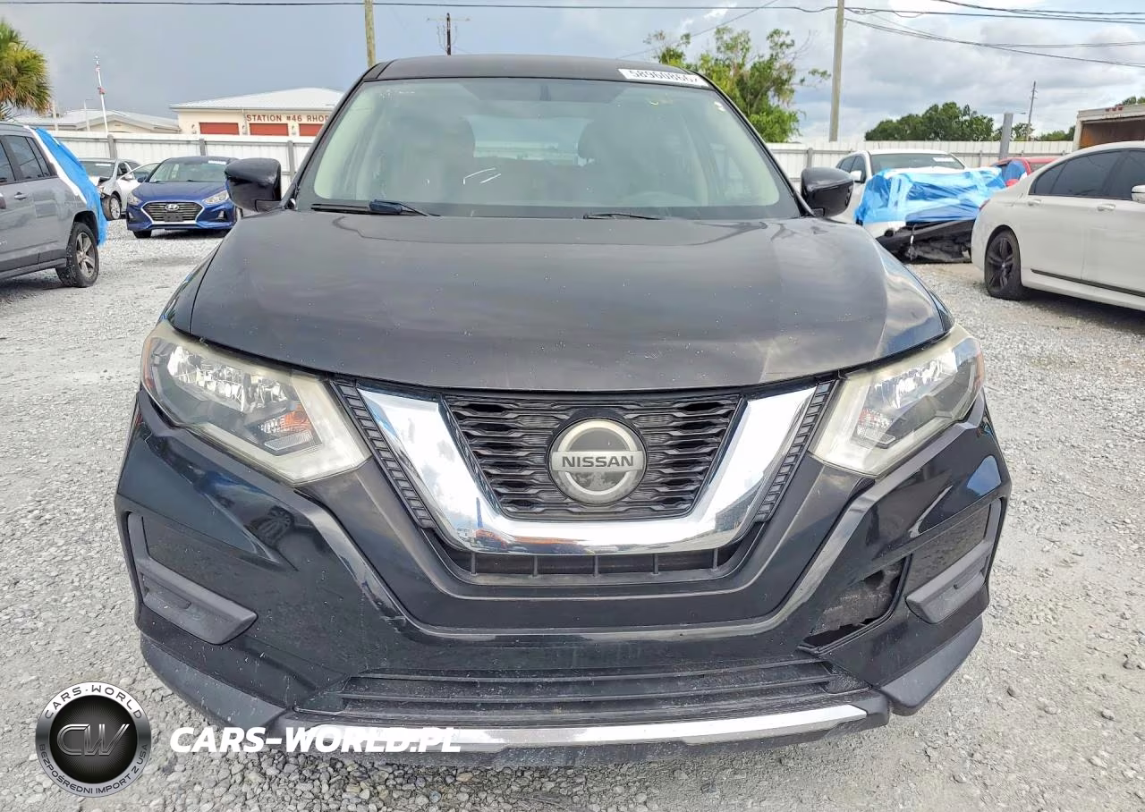 2018 Nissan Rogue S VIN:JN8AT2MT4JW456792 - 5