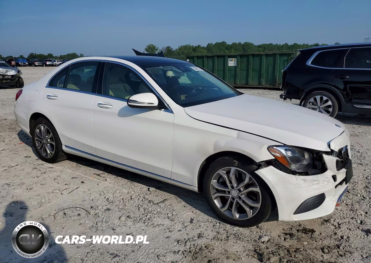 2017 Mercedes-Benz C 300 4Matic VIN:55SWF4KB7HU205812 - 4