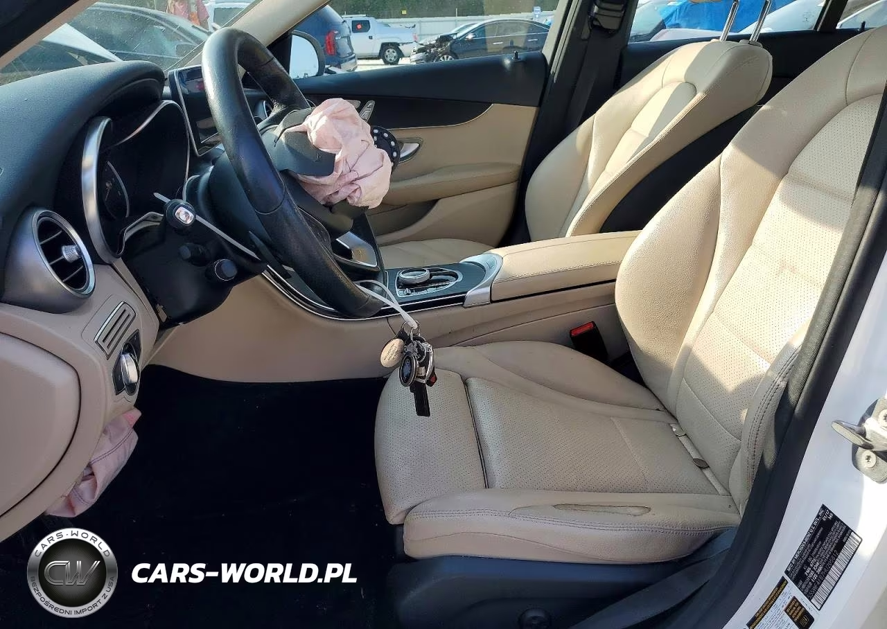 2017 Mercedes-Benz C 300 4Matic VIN:55SWF4KB7HU205812 - 7