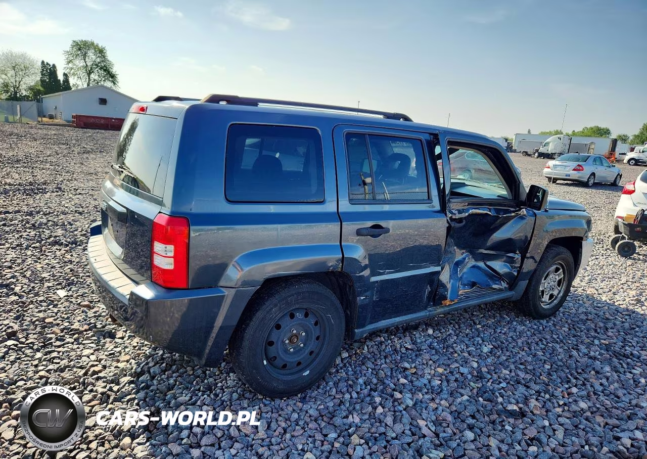 2008 Jeep Patriot Sport VIN:1J8FF28W28D512000 - 3