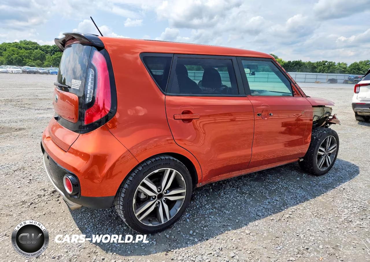 2018 Kia Soul ! VIN:KNDJX3AAXJ7554812 - 3