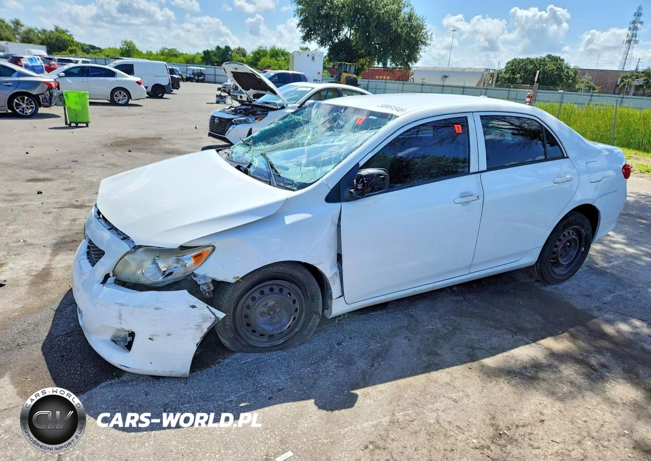 2010 Toyota Corolla Le – zdjęcie 1 z 12