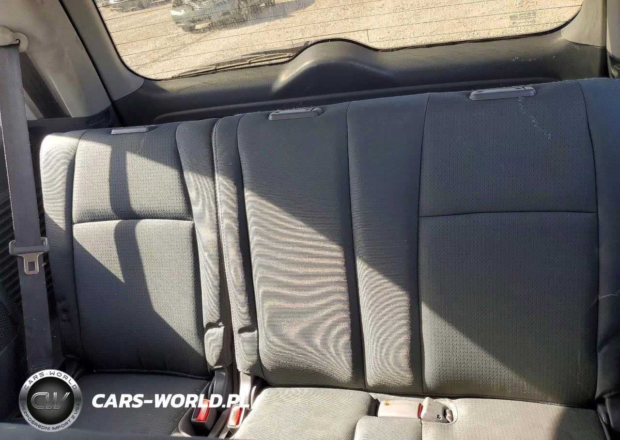 2007 Honda Pilot Lx VIN:2HKYF18137H518864 - 10