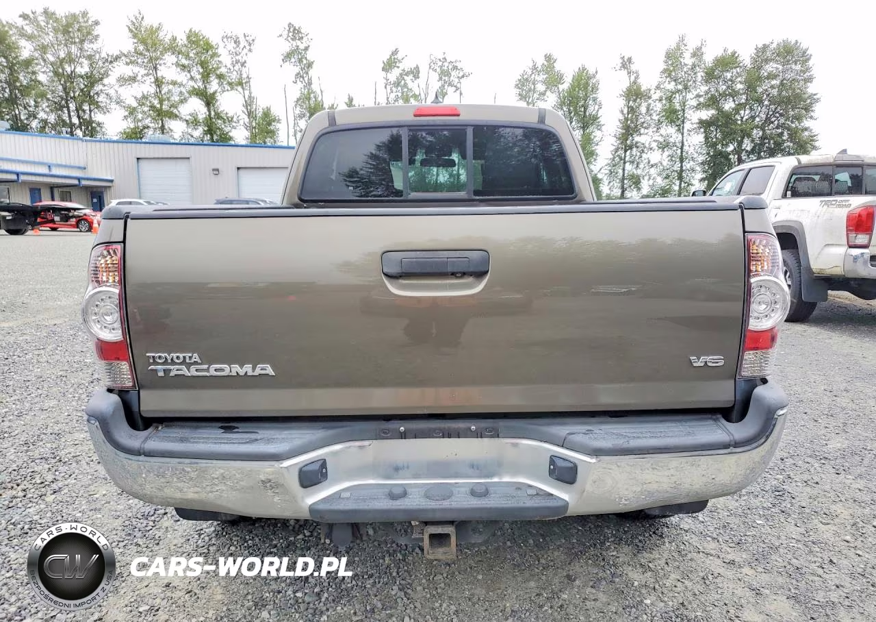 2015 Toyota Tacoma V6 VIN:5TFUU4EN4FX111751 - 6