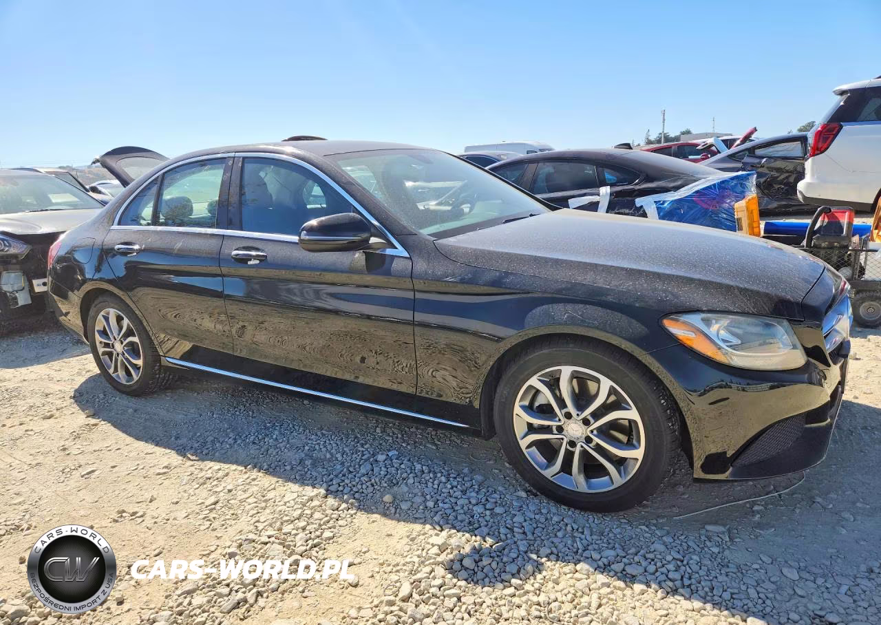 2016 Mercedes-Benz C 300 VIN:55SWF4JB0GU166836 - 4