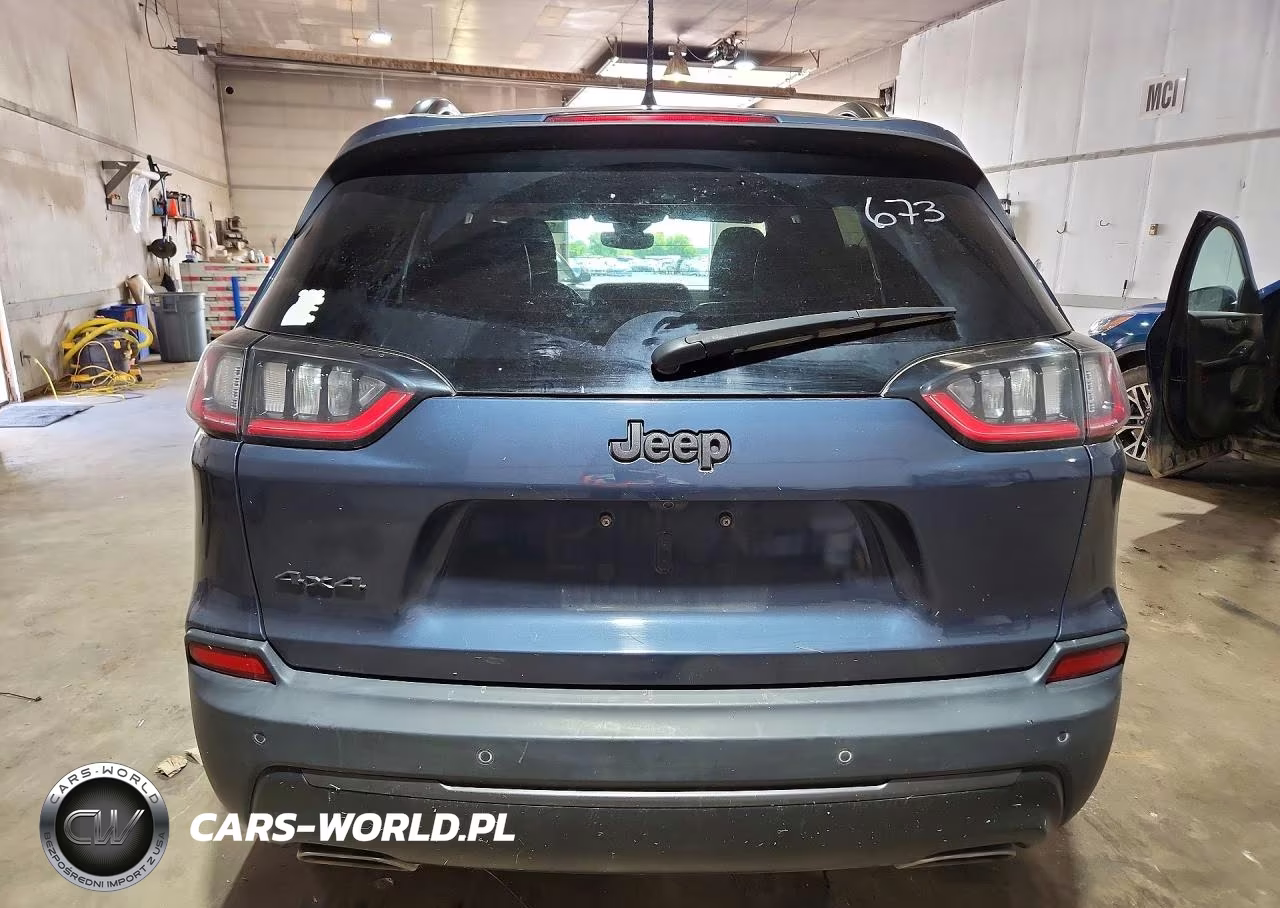2021 Jeep Cherokee Latitude Lux VIN:1C4PJMMNXMD106480 - 6