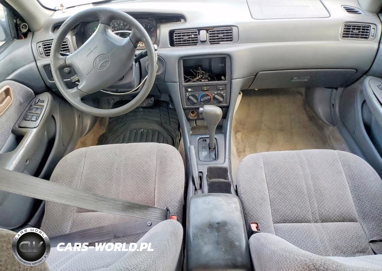 2001 Toyota Camry Le VIN:4T1BG22K51U764611 - 8