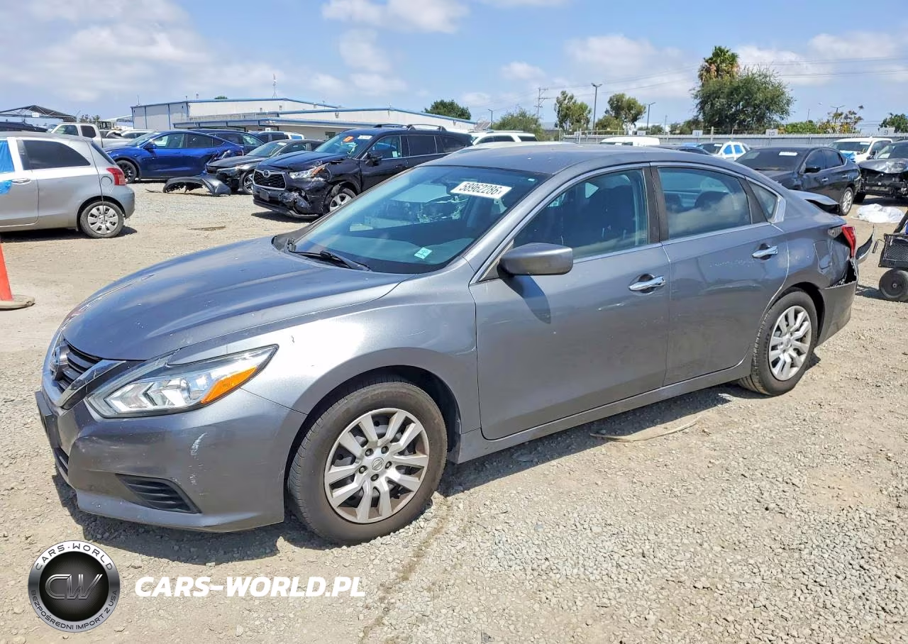 2016 Nissan Altima 2.5 S – zdjęcie 1 z 12