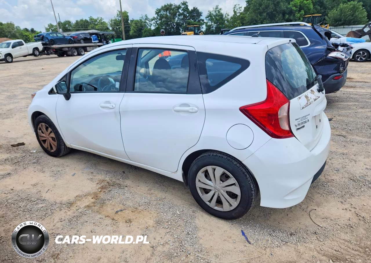 2018 Nissan Versa Note S VIN:3N1CE2CP8JL369778 - 2
