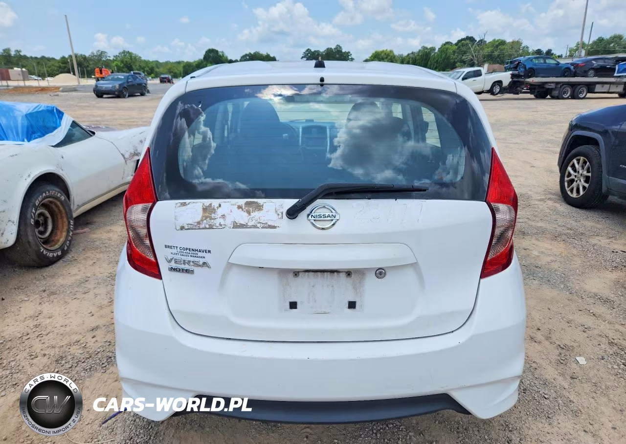2018 Nissan Versa Note S VIN:3N1CE2CP8JL369778 - 6