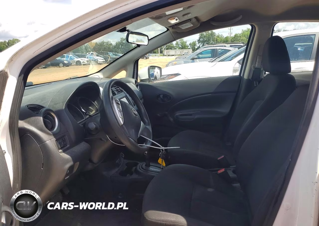 2018 Nissan Versa Note S VIN:3N1CE2CP8JL369778 - 7