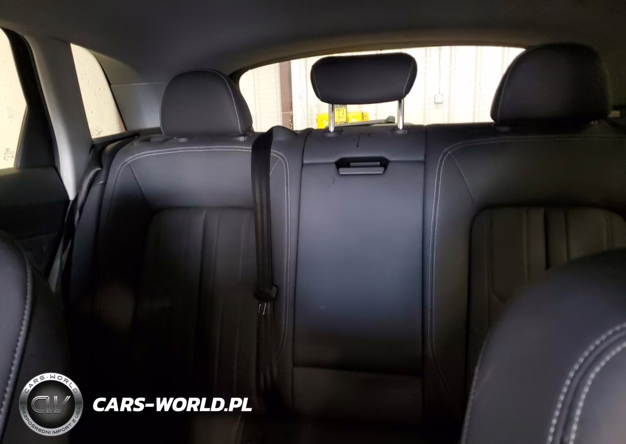 2021 Audi E-Tron Premium VIN:WA1AAAGE9MB027467 - 10