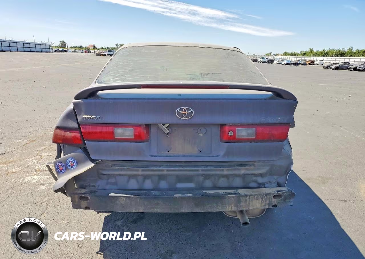 1997 Toyota Camry Le VIN:JT2BG22K4V0005684 - 6