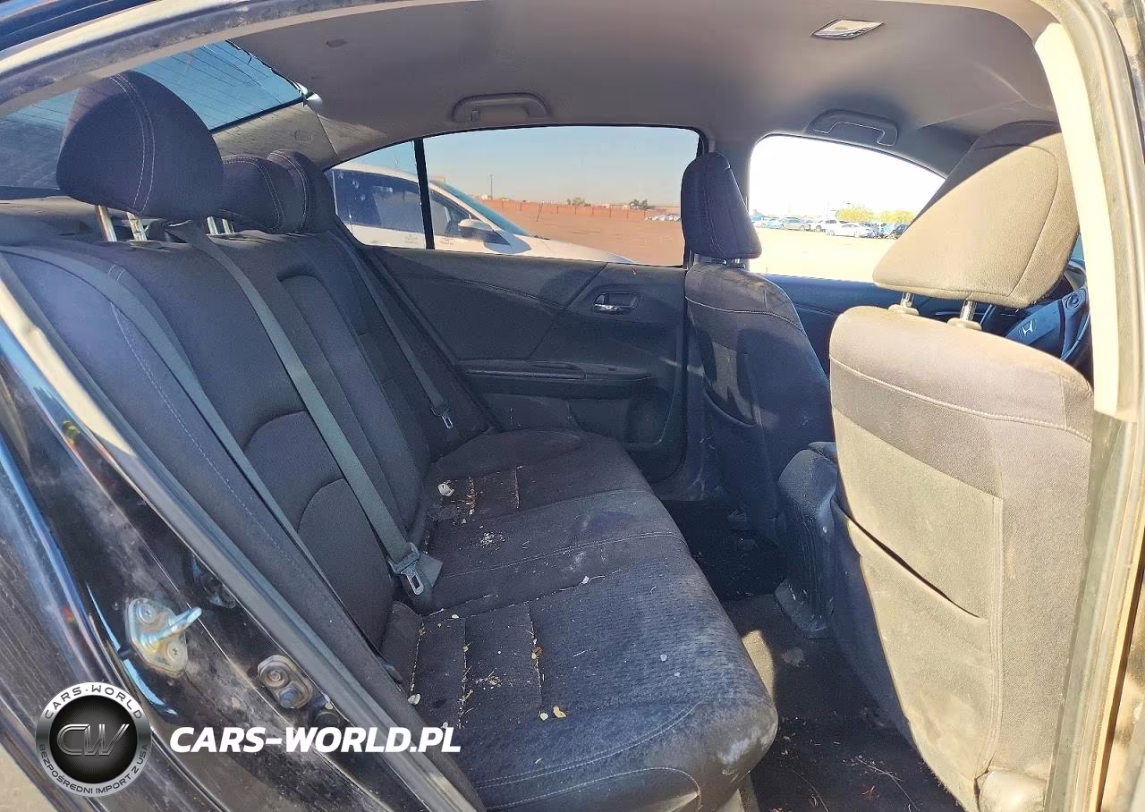 2015 Honda Accord Sport VIN:1HGCR2E57FA196588 - 10
