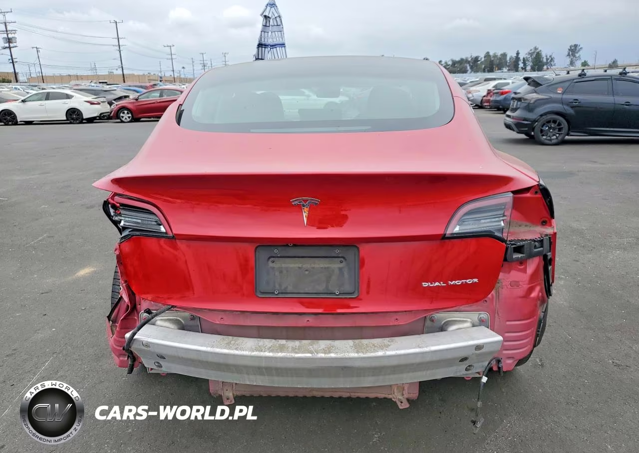 2020 Tesla Model 3 VIN:5YJ3E1EB3LF636013 - 6