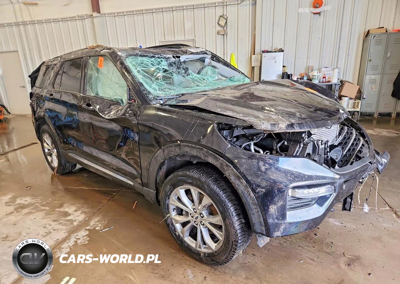 2022 Ford Explorer Xlt VIN:1FMSK8DH2NGB32415 - 4