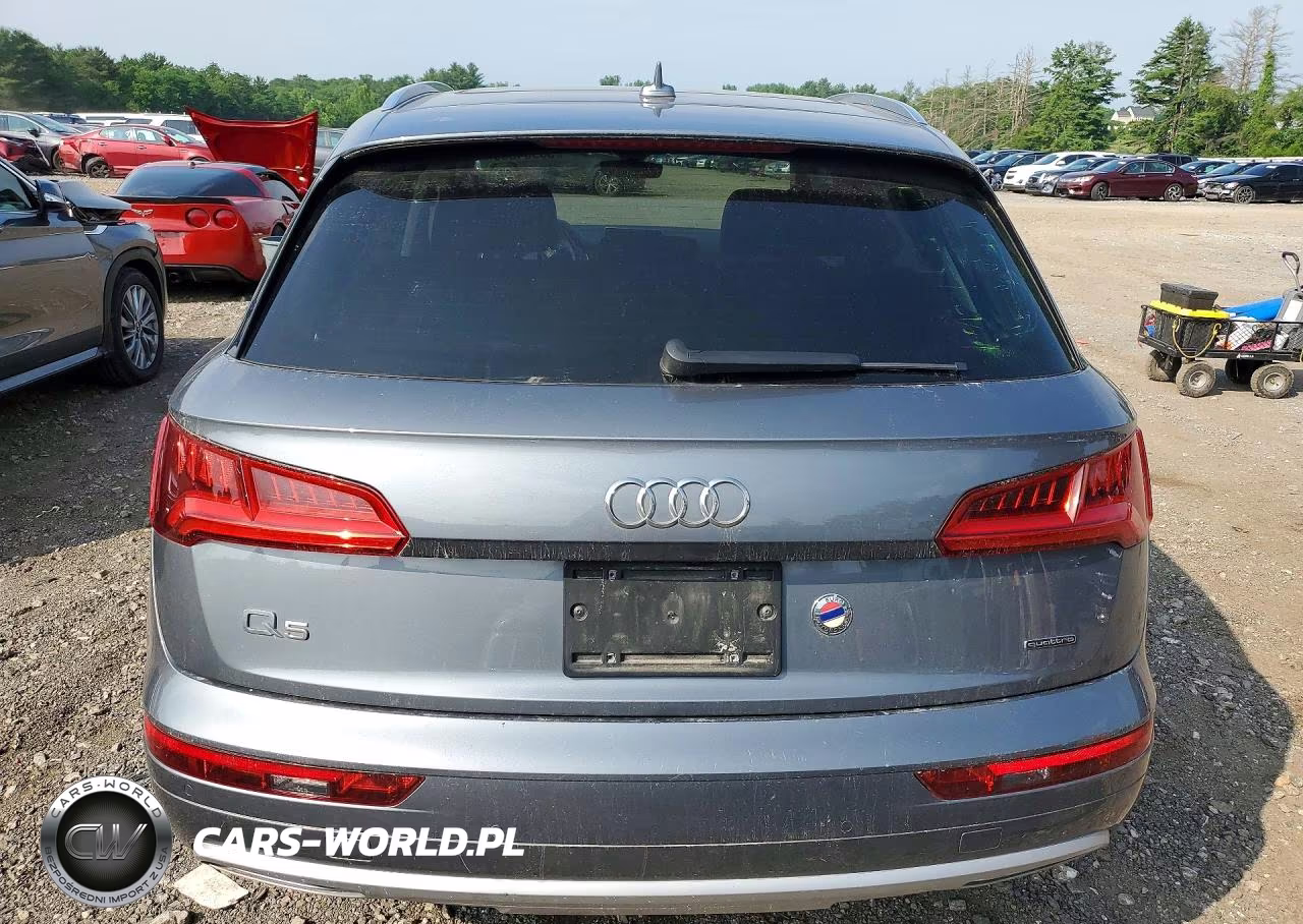 2020 Audi Q5 Premium Plus VIN:WA1BNAFY3L2045224 - 6