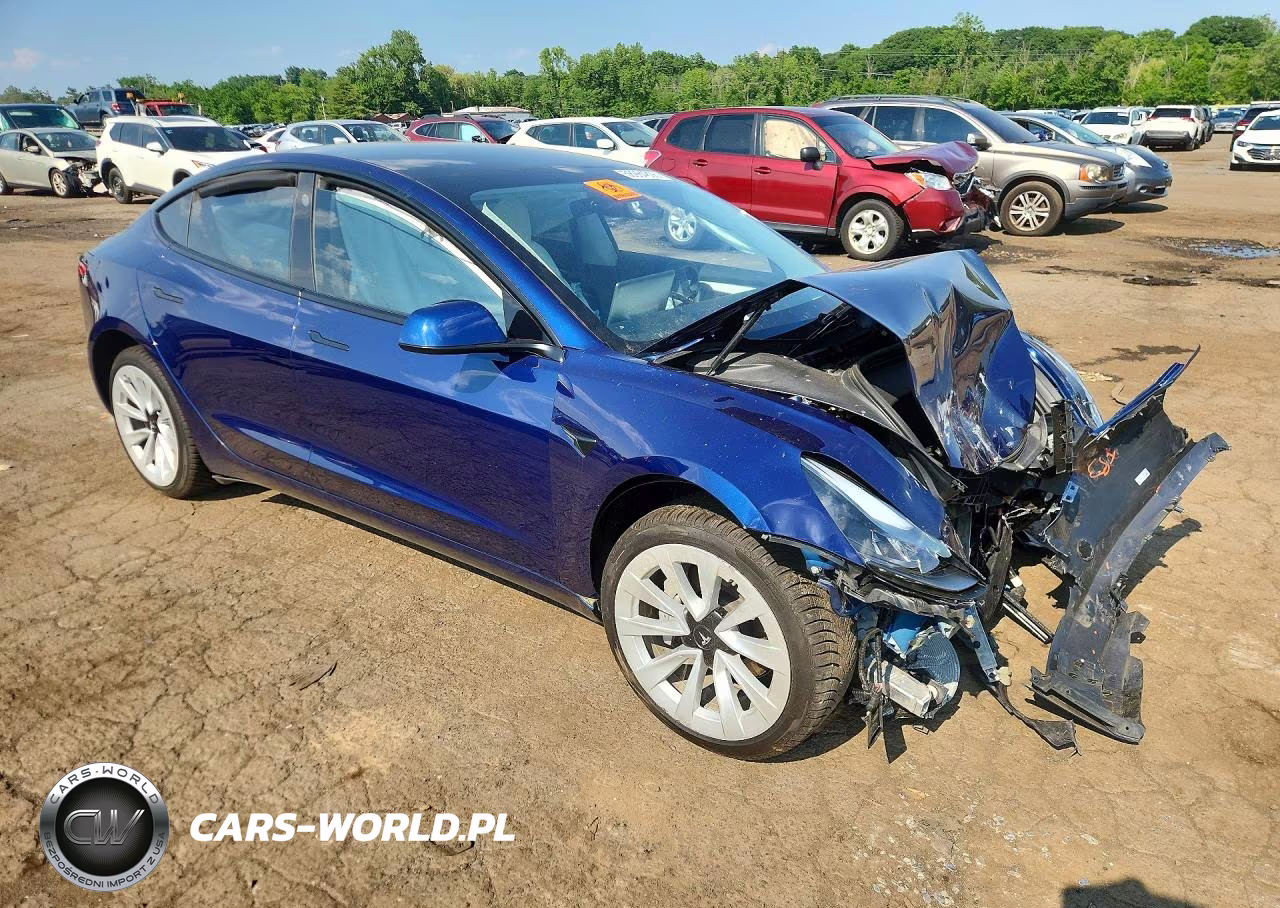 2023 Tesla Model 3 VIN:5YJ3E1EB9PF632781 - 4