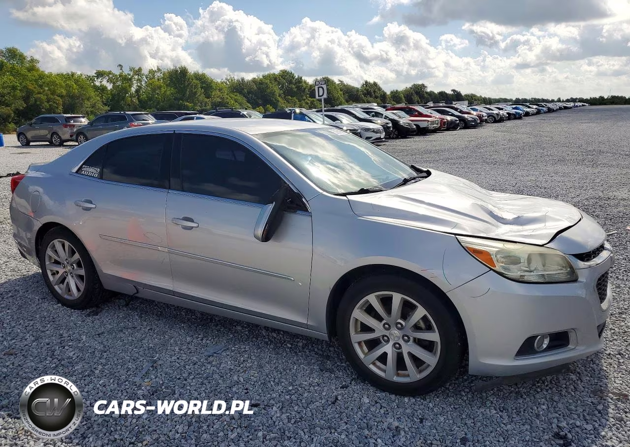 2015 Chevrolet Malibu 2Lt VIN:1G11D5SL0FF262404 - 4