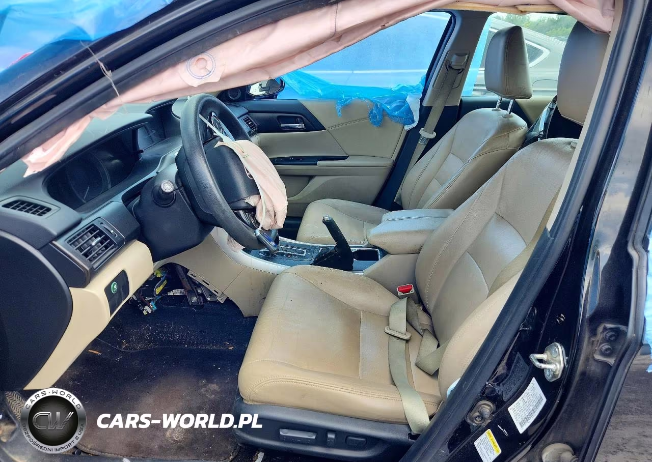2015 Honda Accord Hybrid VIN:1HGCR6F34FA010767 - 7