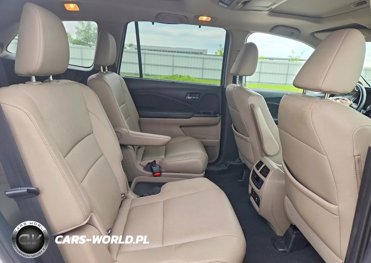 2016 Honda Pilot Elite VIN:5FNYF6H03GB057992 - 11