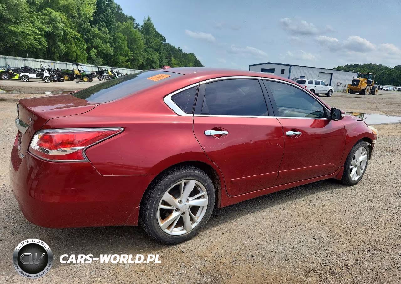 2014 Nissan Altima 2.5 VIN:1N4AL3AP0EC111717 - 3