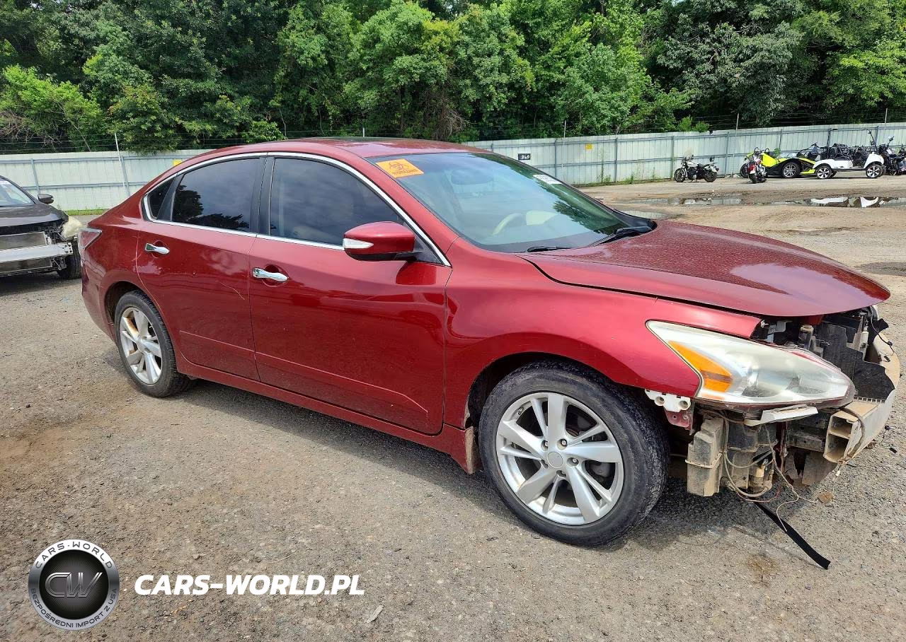 2014 Nissan Altima 2.5 VIN:1N4AL3AP0EC111717 - 4