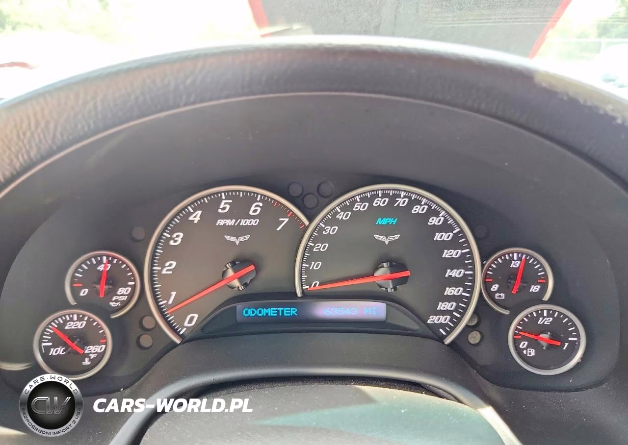 2011 Chevrolet Corvette Grand Sport VIN:1G1YW3DW7B5108941 - 9