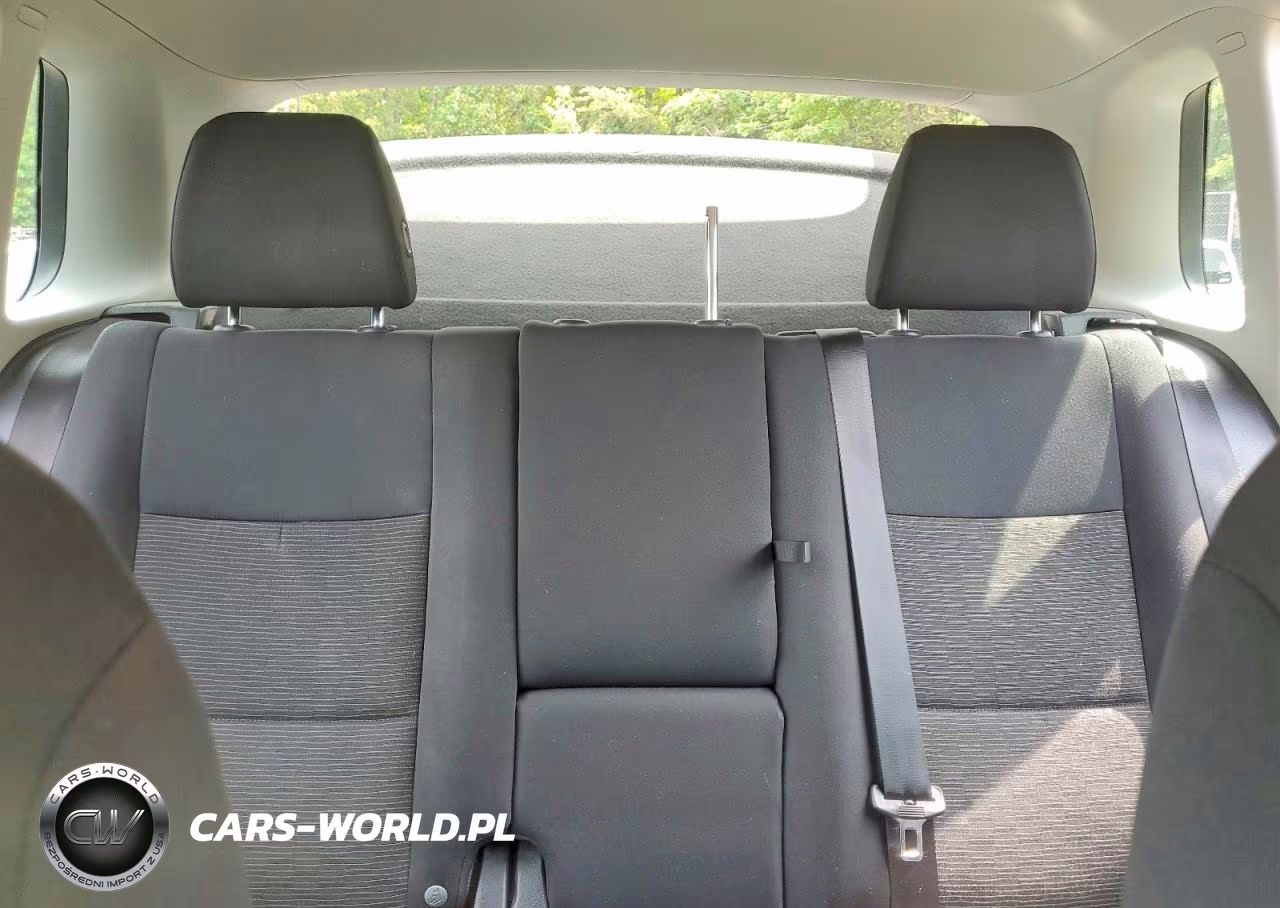 2012 Volkswagen Tiguan S VIN:WVGAV7AX8CW083880 - 10