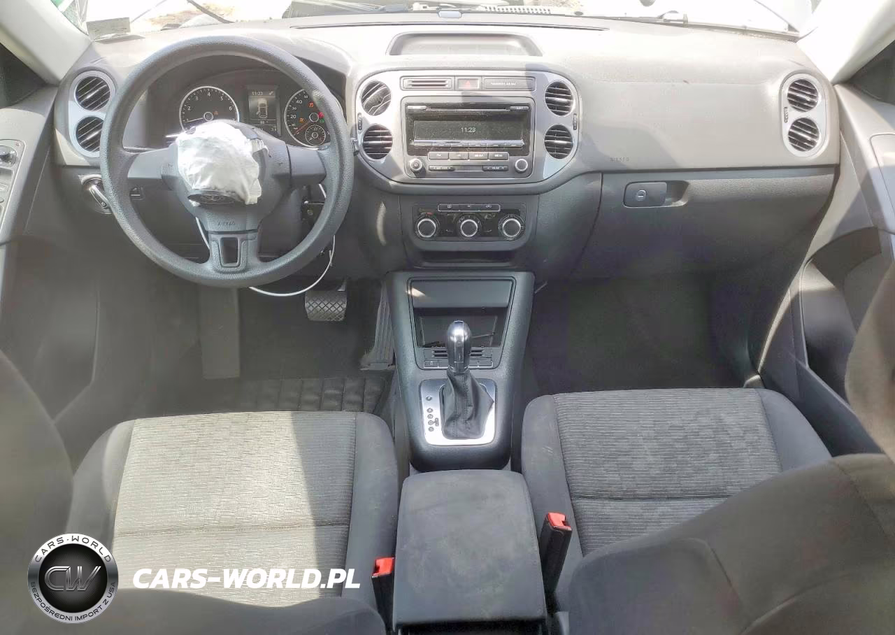 2012 Volkswagen Tiguan S VIN:WVGAV7AX8CW083880 - 8