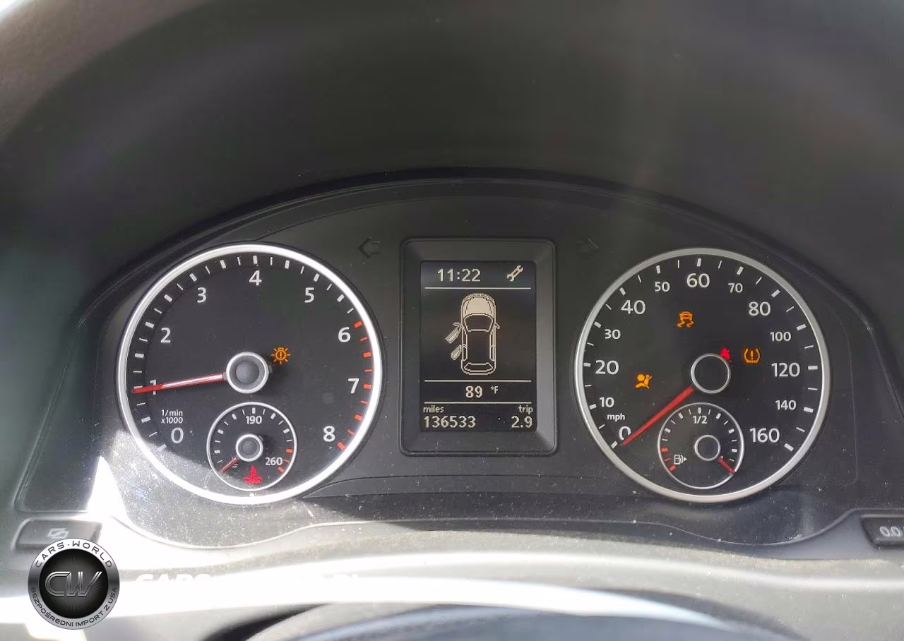 2012 Volkswagen Tiguan S VIN:WVGAV7AX8CW083880 - 9