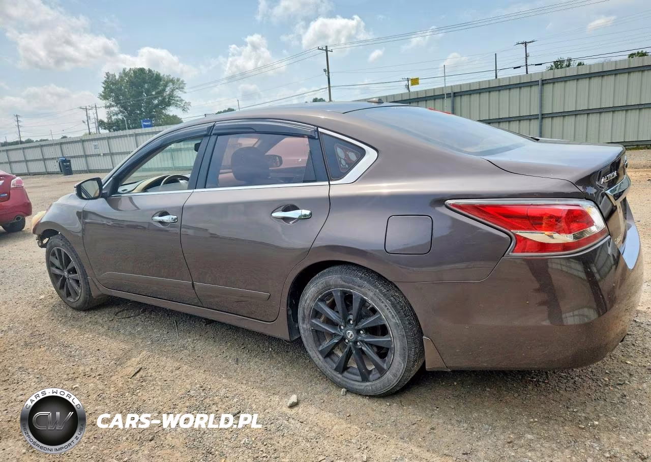 2015 Nissan Altima 2.5 VIN:1N4AL3AP8FC152968 - 2