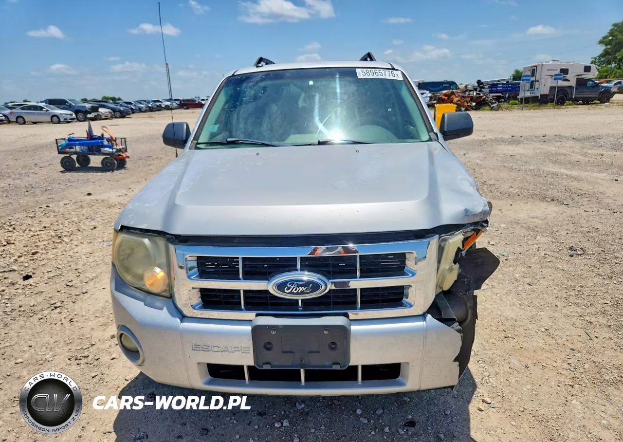 2008 Ford Escape Xlt VIN:1FMCU03Z98KA72421 - 5