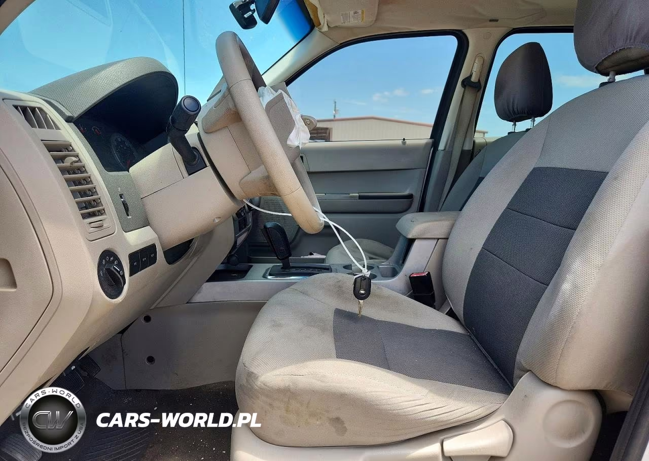 2008 Ford Escape Xlt VIN:1FMCU03Z98KA72421 - 7