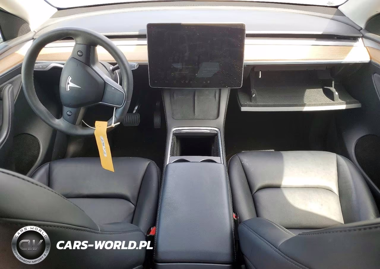 2024 Tesla Model Y VIN:7SAYGDED1RF102734 - 8