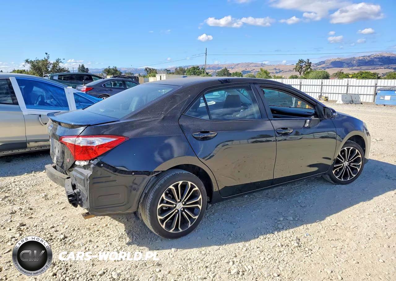 2016 Toyota Corolla S Plus VIN:5YFBURHE7GP518334 - 3