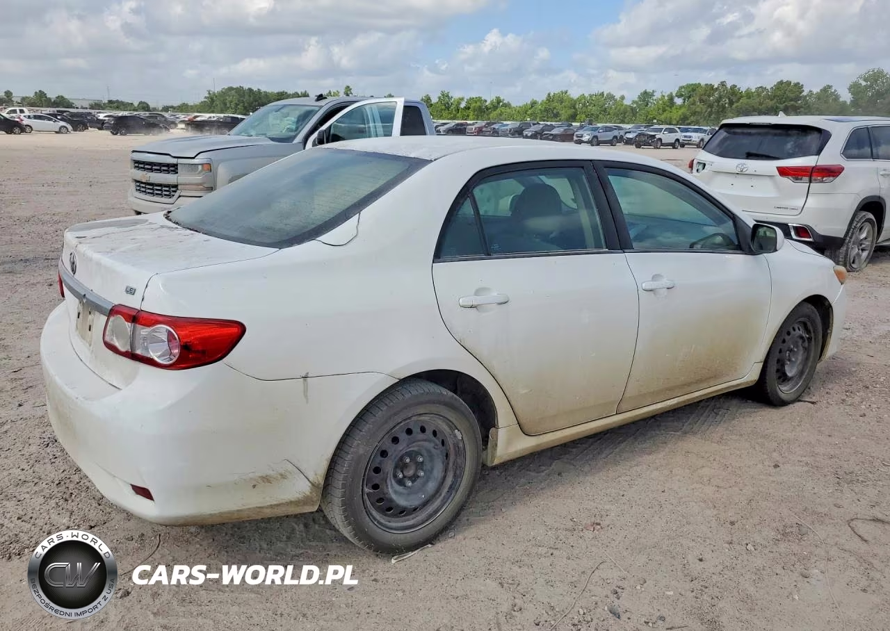2012 Toyota Corolla Le VIN:5YFBU4EE1CP056340 - 3
