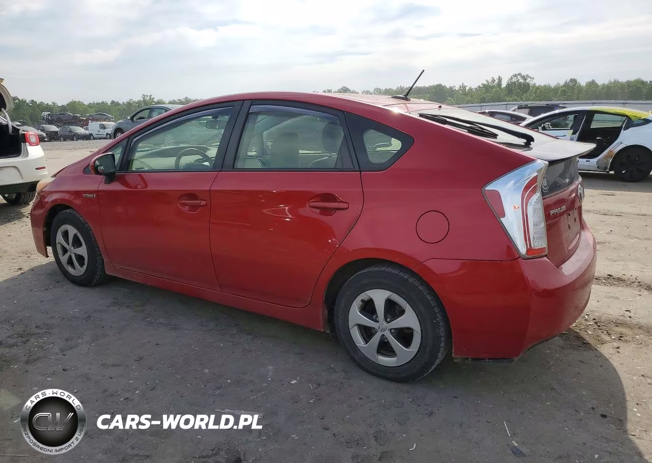 2014 Toyota Prius Three VIN:JTDKN3DU7E0370488 - 2