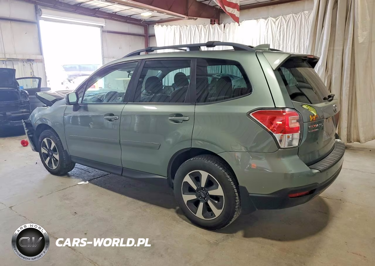 2018 Subaru Forester 2.5I Premium VIN:JF2SJAECXJH527708 - 2