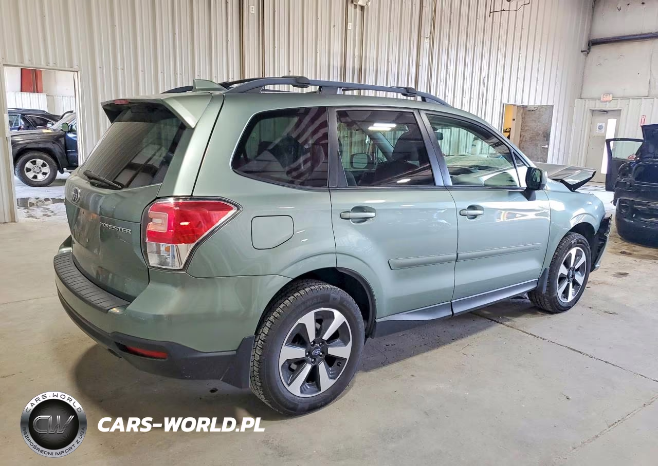 2018 Subaru Forester 2.5I Premium VIN:JF2SJAECXJH527708 - 3