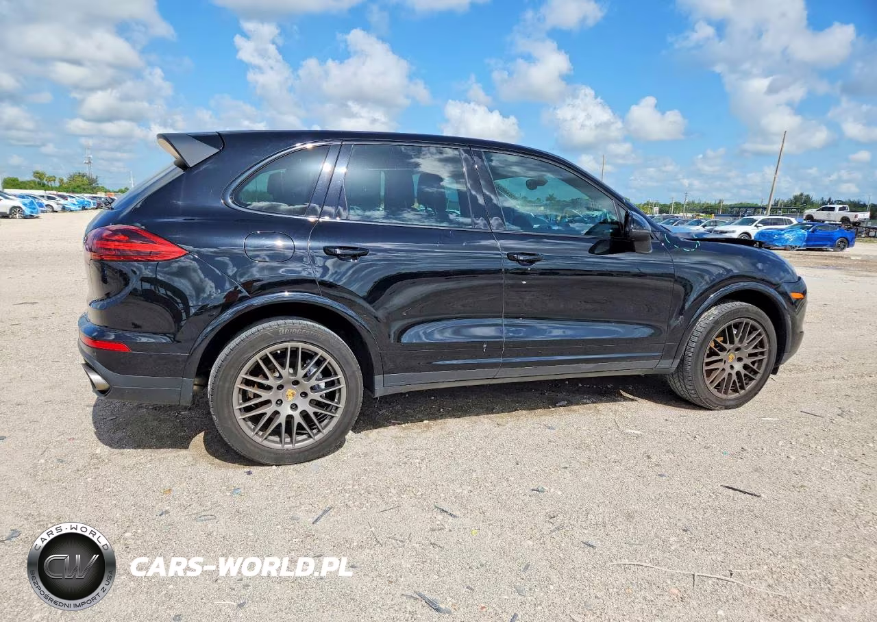 2018 Porsche Cayenne VIN:WP1AA2A24JKA02982 - 3